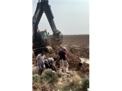 پایداری آبرسانی به ۱۵ روستای هویزه با اجرای خط انحرافی ۶۰۰ متری در عملیات ۷۲ ساعته