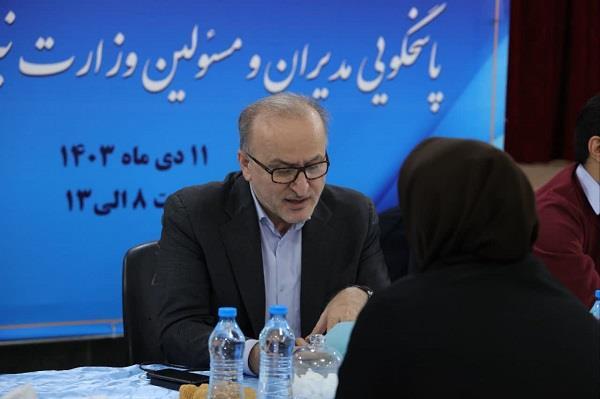 پاسخگویی مدیران و مسئولین وزارت نیرو و آبفا کشور در میز خدمت