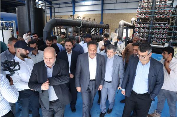 حضور جناب آقای امینی مدیر عامل شرکت آب و فاضلاب کشور در شهرستان آبادان