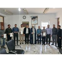 تقدیر از کارگران نمونه امور آبفا لالی به مناسبت هفته کار و کارگر