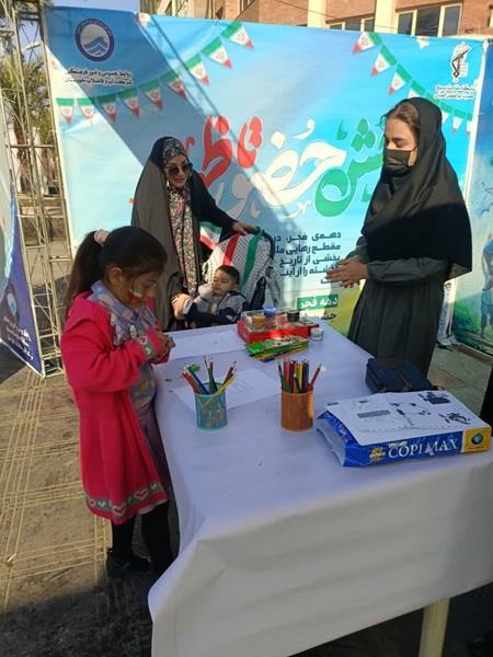 برگزاری غرفه شرکت آب و فاضلاب خوزستان در راستای ترویج مصرف صحیح آب در مسیر راهپیمایی مناسبت ۲۲ بهمن