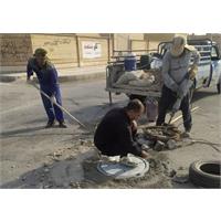 آغاز طرح همسطح سازی و نصب دریچه منهول های فاضلاب در بندرماهشهر