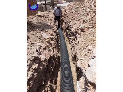 اصلاح شبکه فاضلاب منطقه نمره یک مسجدسلیمان ؛ مشکل ۱۰ خانوار مرتفع شد