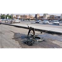 اجرای عملیات لایروبی و شست و شوی شبکه فاضلاب در بندر امام خمینی(ره)