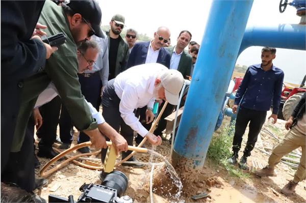 بازدید استاندار خوزستان از پروژه های آب و فاضلاب
