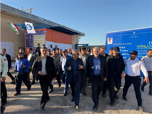 گزارش تصویری از حضور وزیر محترم نیرو و افتتاح طرح ها و پروژه های شرکت آب و فاضلاب خوزستان