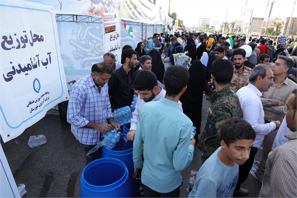 حضور کارکنان شرکت آبفا خوزستان در راهپیمایی یوم الله 13 آبان