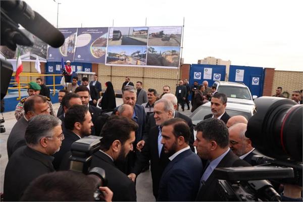 حضور رئیس جمهور محبوب دکتر پزشکیان ، وزیر نیرو و هیئت همراه در ایستگاه پمپاژ فاضلاب ملی راه