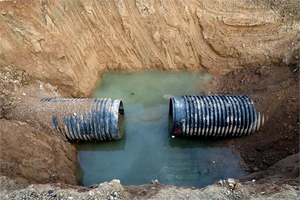 اجرایی پروژه فاضلاب اهواز در منطقه بلوار سبلان شمالی